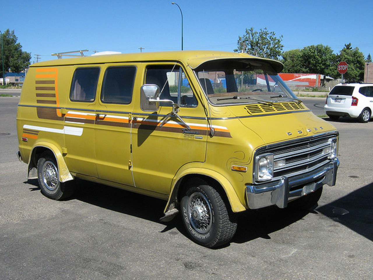 Disco era Dodge Tradesman Van | Flickr - Photo Sharing!