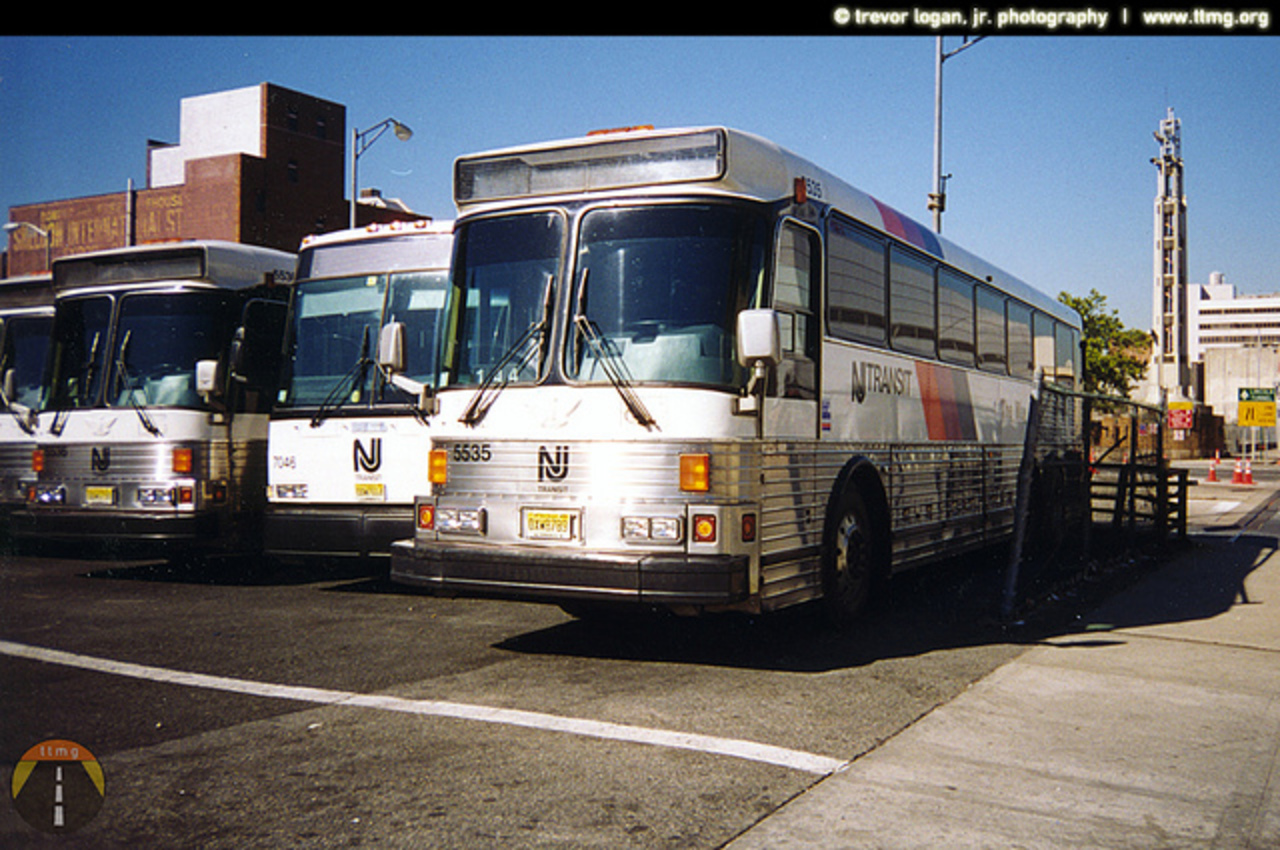 New Jersey Transit) 1989 Eagle AE-20 "Cruiser" Commuter Coach ...