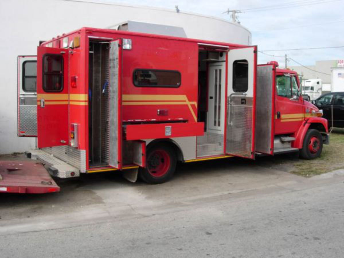 1999 Freightliner Ambulance Lot 55b