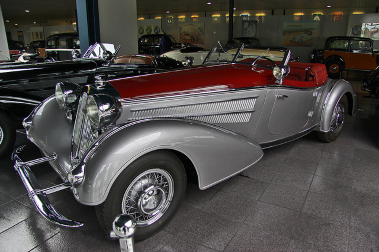 Немецкий автомобиль Horch 1937