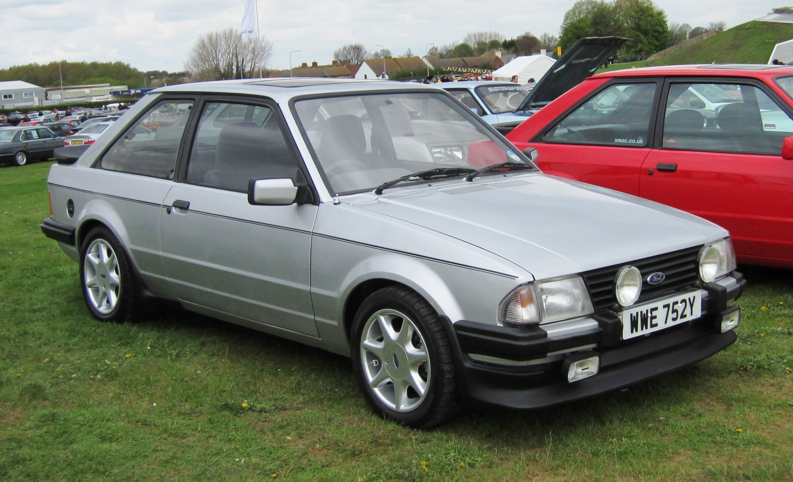 File:Ford Escort XR3 first registered August 1982 1597cc.JPG ...