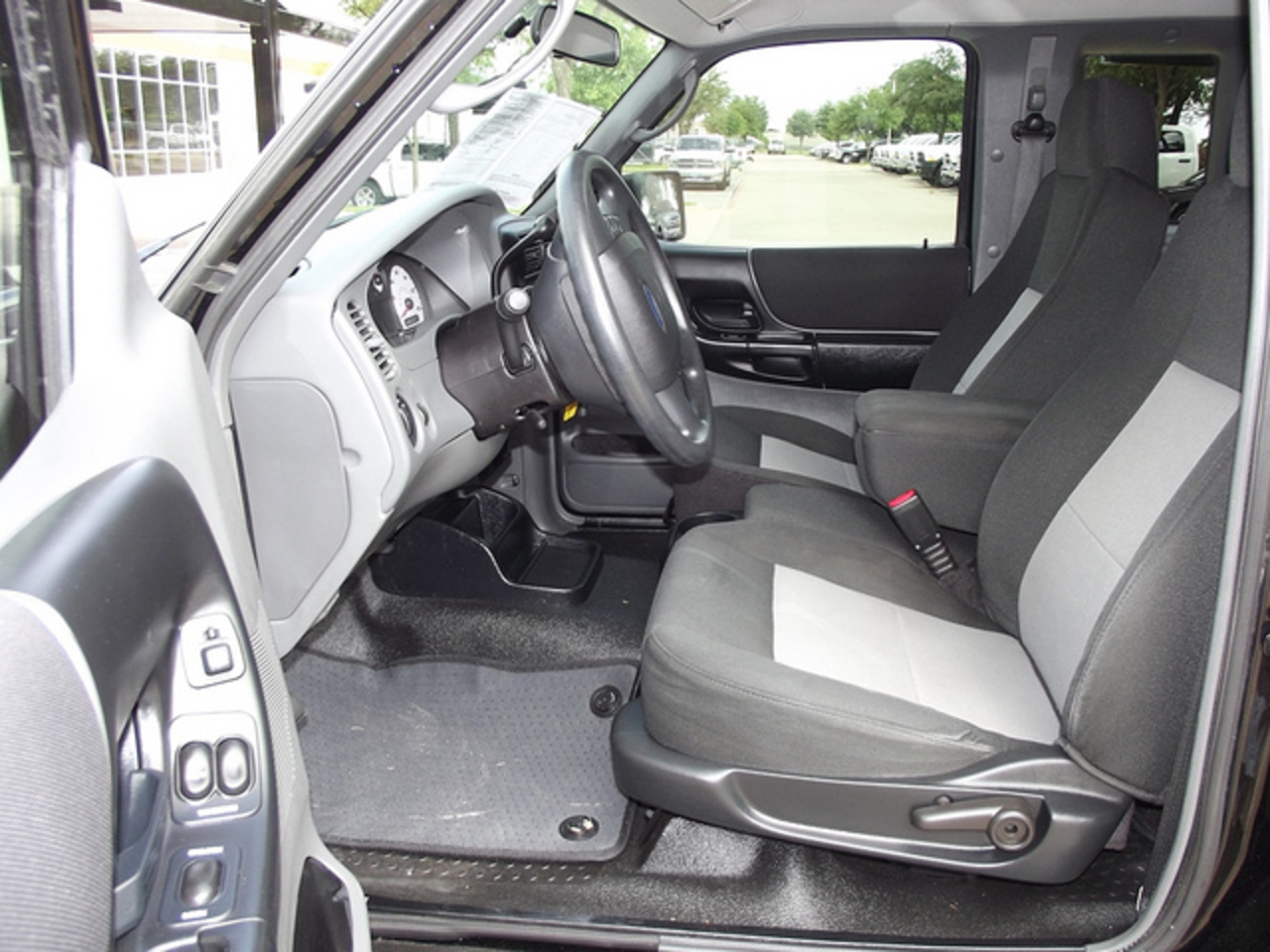 2007 Ford Ranger Sport Super Cab 53k miles $13,800 Call Troy Young ...