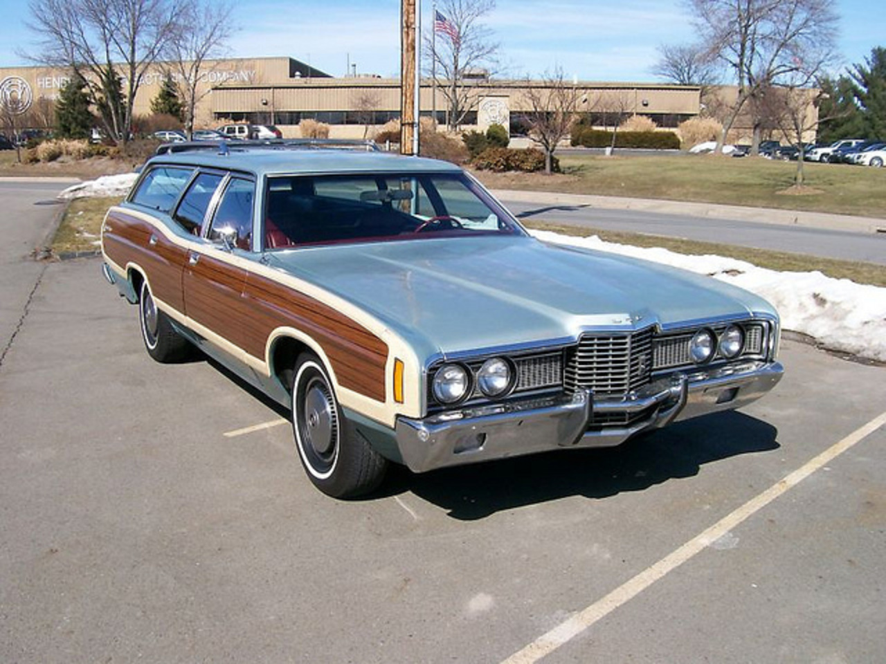 8361_1972-ford-ltd-country-squire-wagon-flickr-photo-sharing.jpg