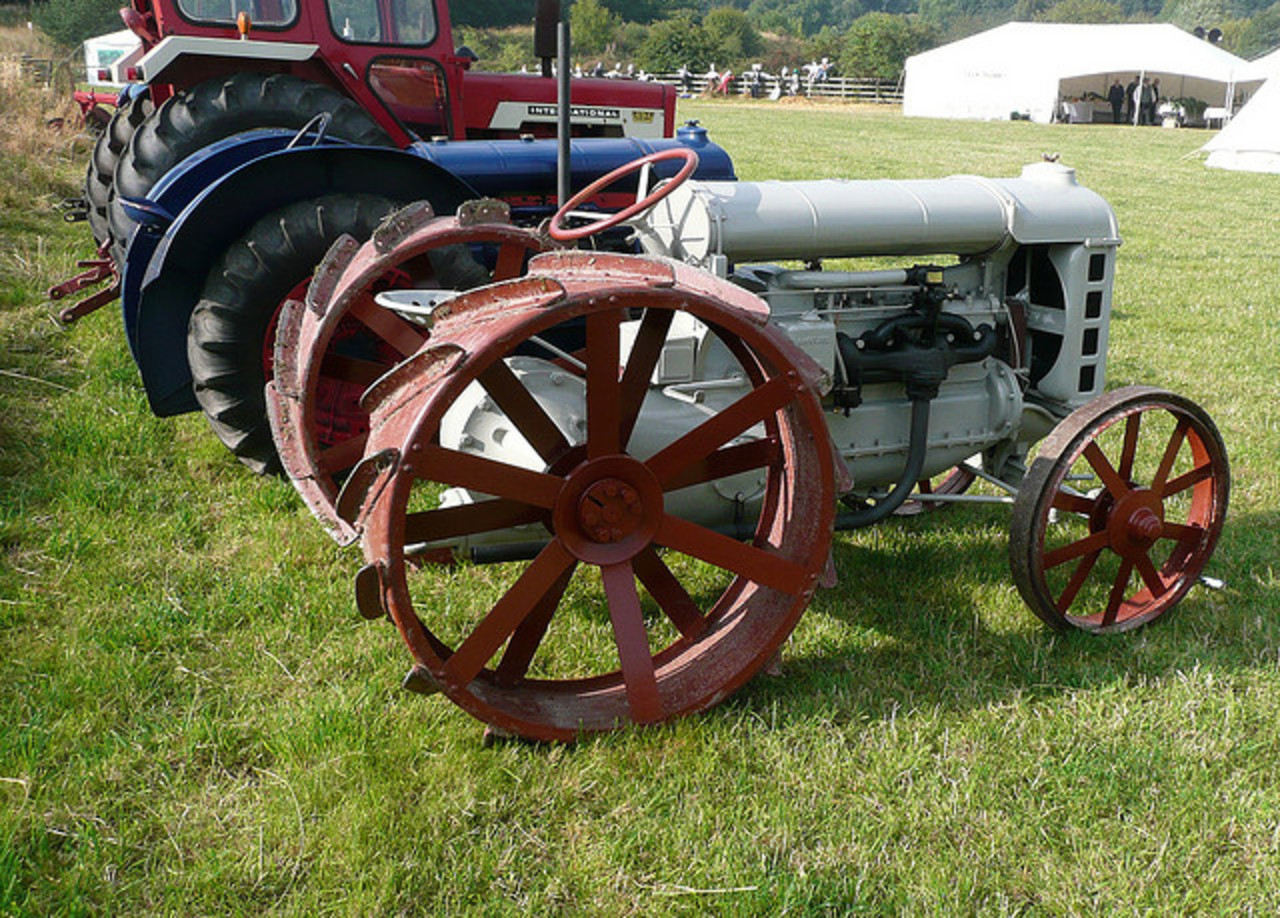 1919 Fordson "Model F" Tractor | Flickr - Photo Sharing!