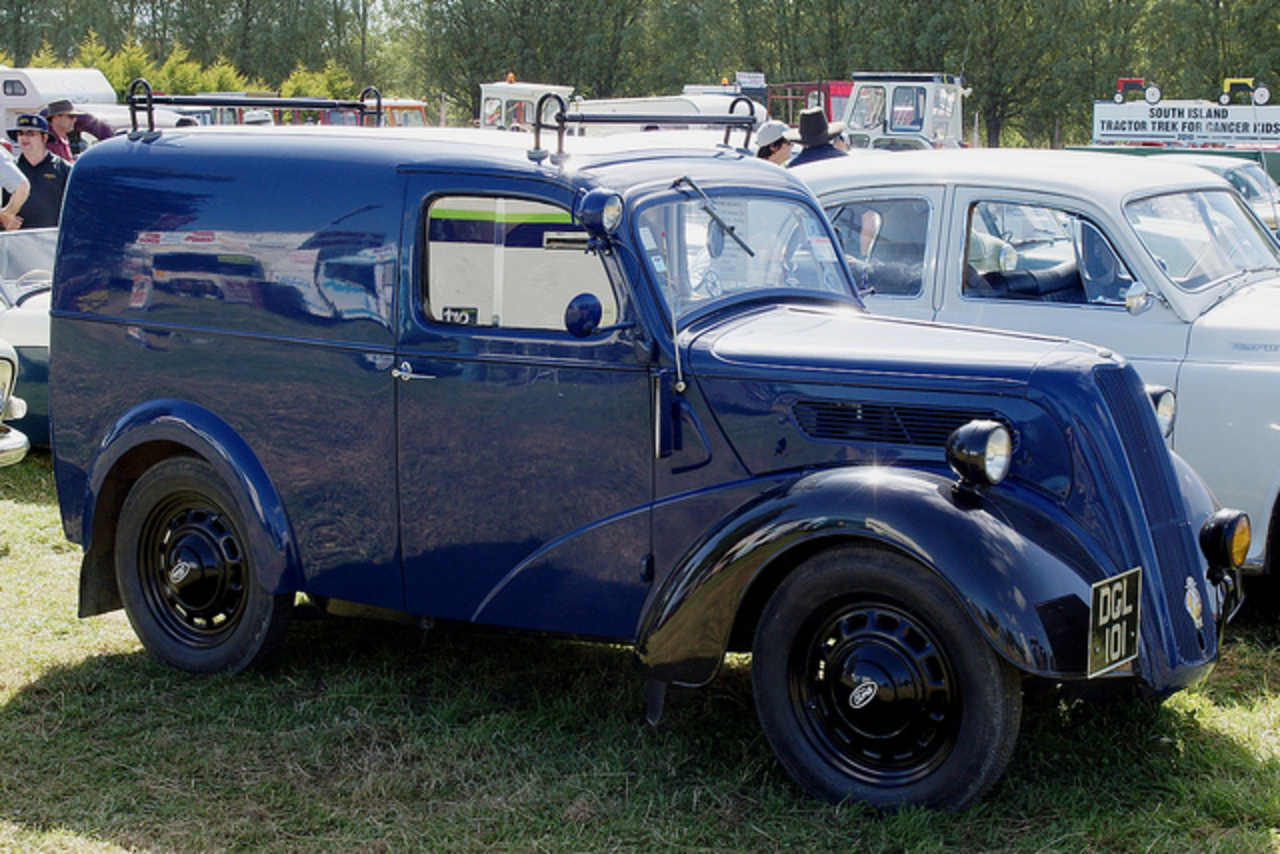 1947 Fordson Van. | Flickr - Photo Sharing!