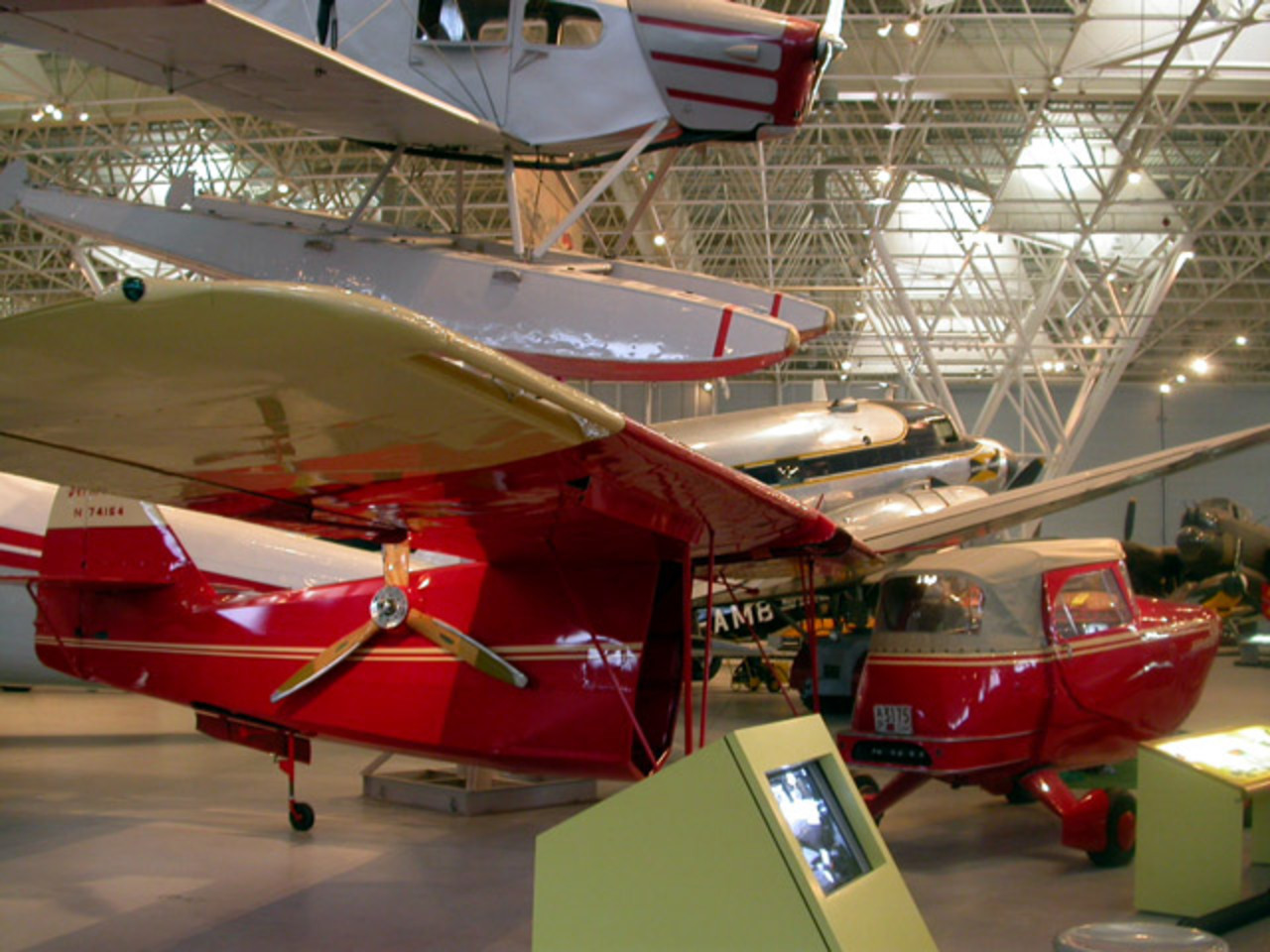 Museums: Canada National Aviation