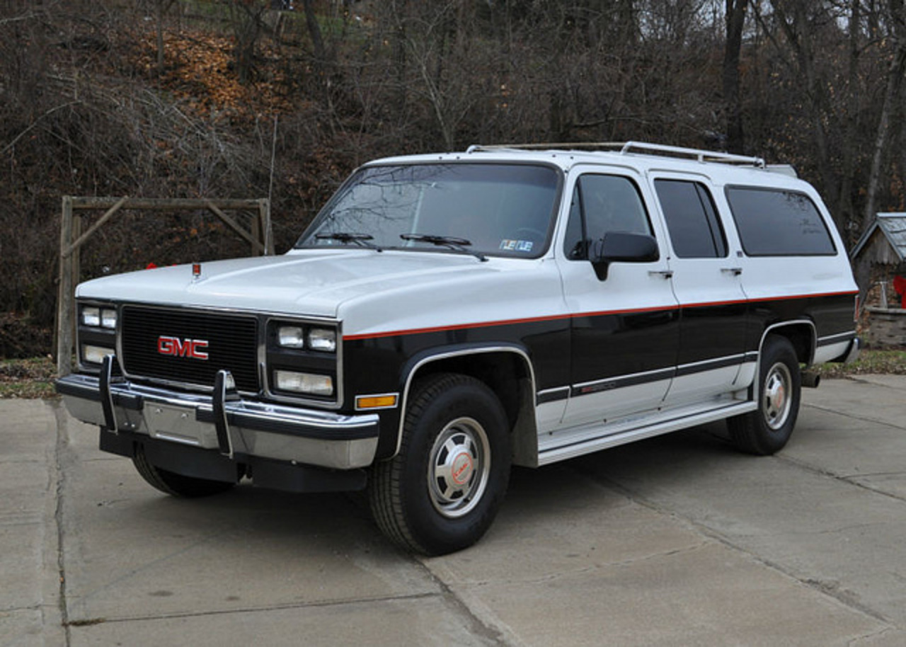 Chevrolet GMC Suburban