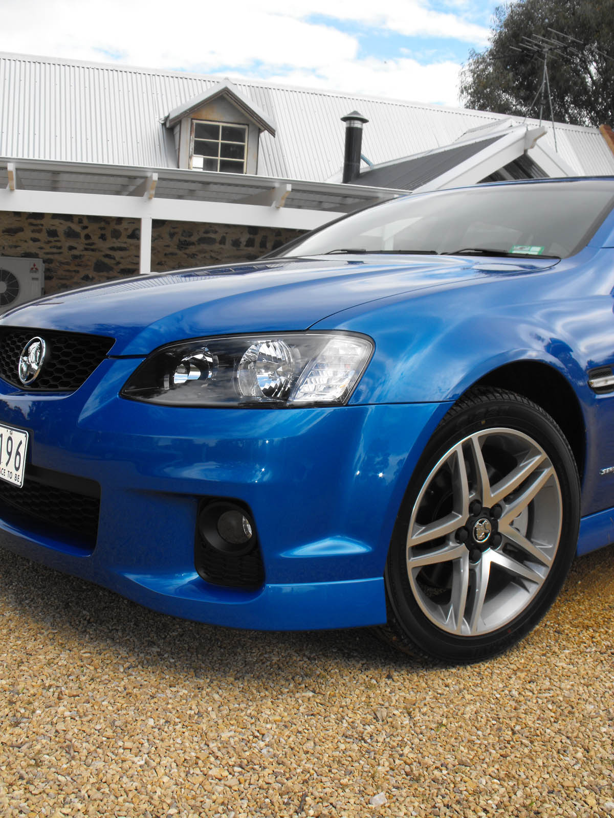 2011 Holden Commodore Sportwagon SS VE Series II Road Test Review ...