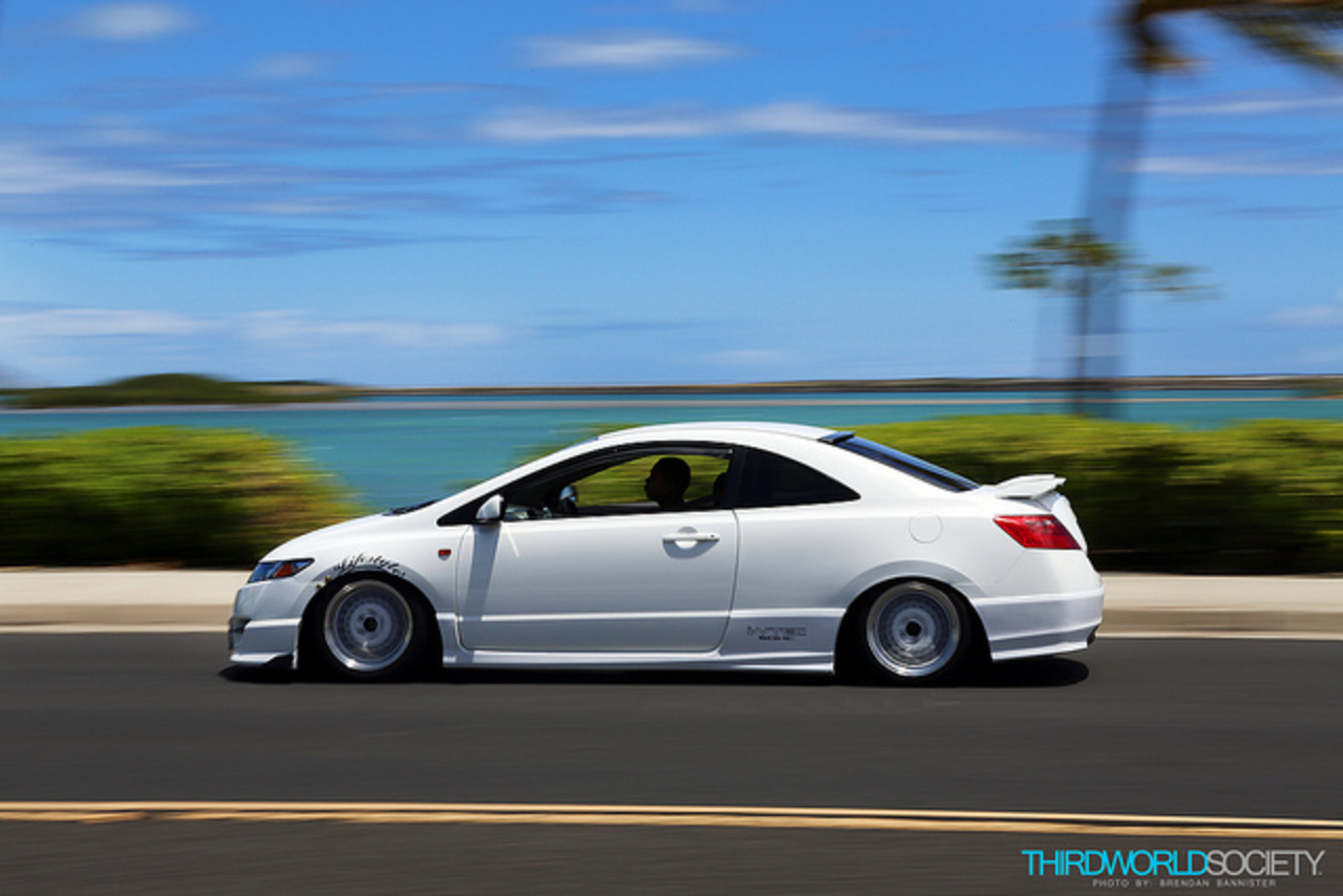 Hellaflush Honda Civic Coupe 8thgen | Flickr - Photo Sharing!