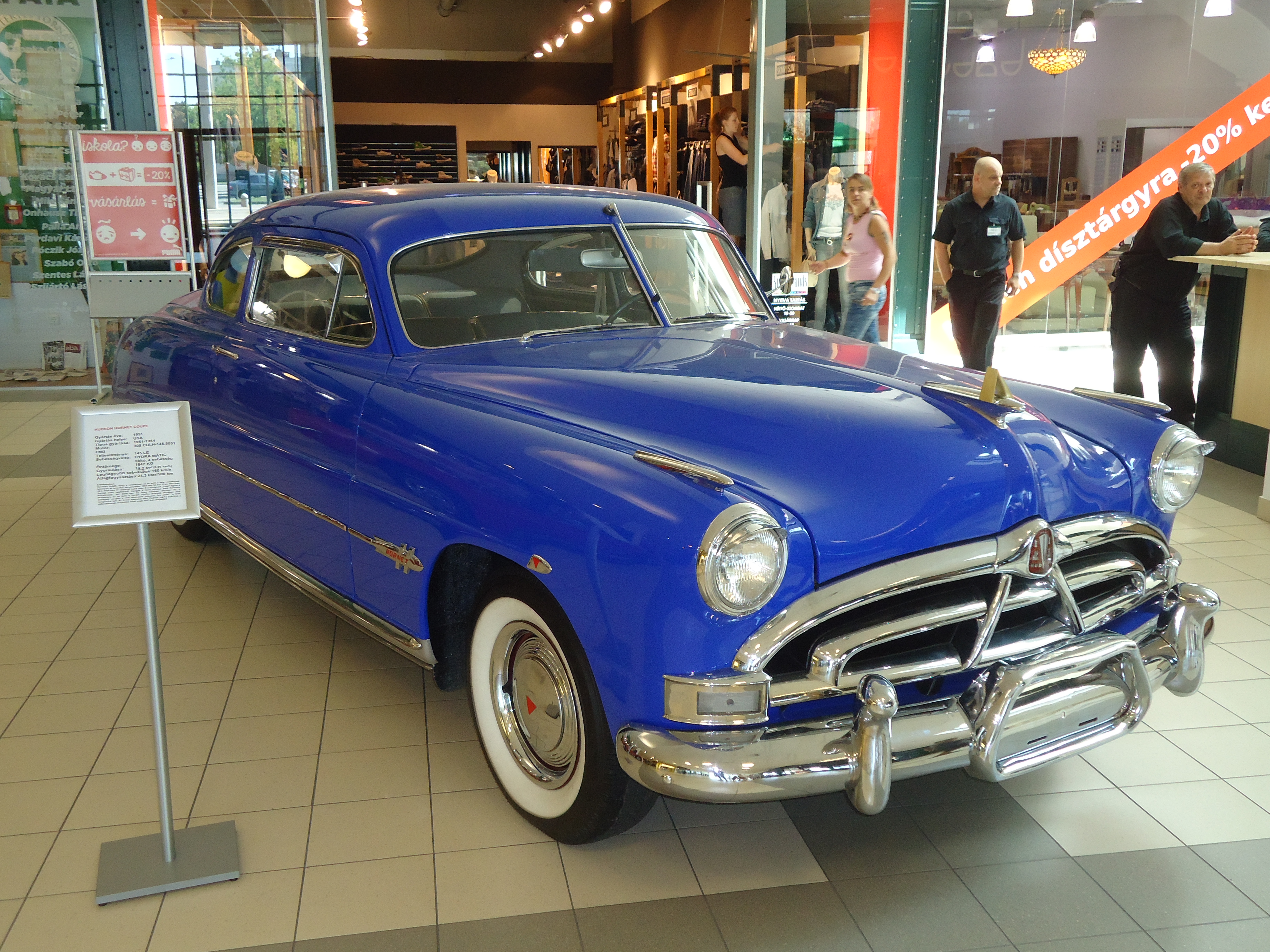 File:Hudson Hornet coupe 1951 â€“ front right.JPG - Wikimedia Commons