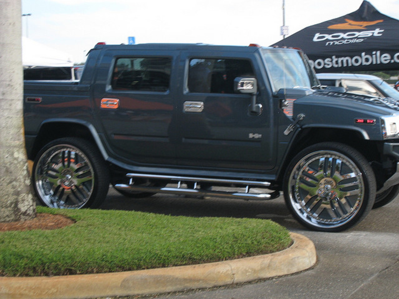 Hummer H2 SUT Sitting on 32s | Flickr - Photo Sharing!