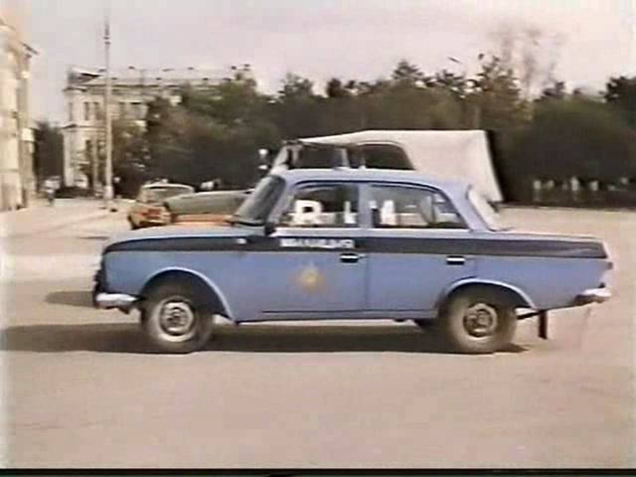 IMCDb.org: 1983 IZh Moskvitch 412 IE in "Semyanin, 1991"