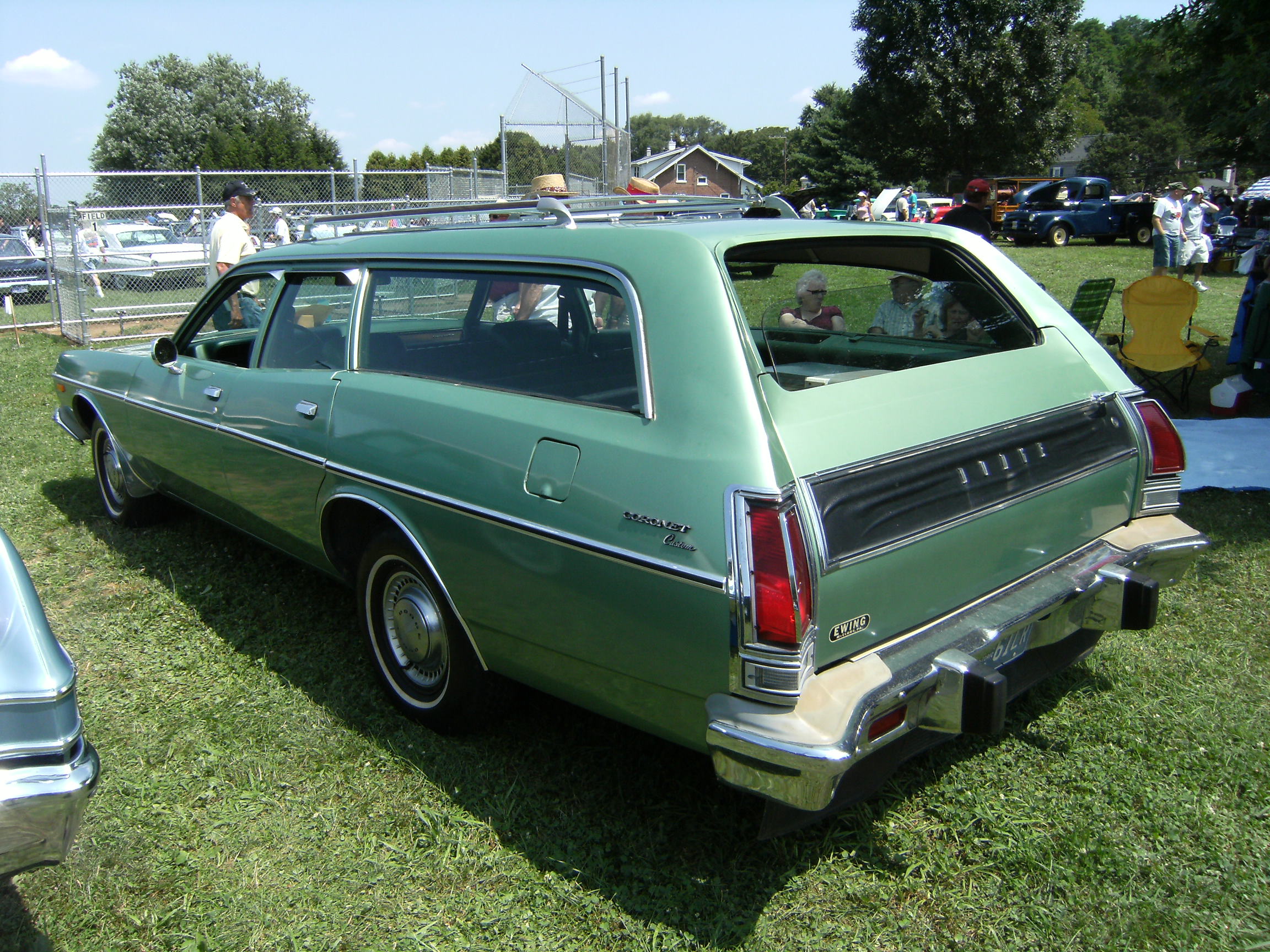 74 Dodge Coronet sw | Flickr - Photo Sharing!