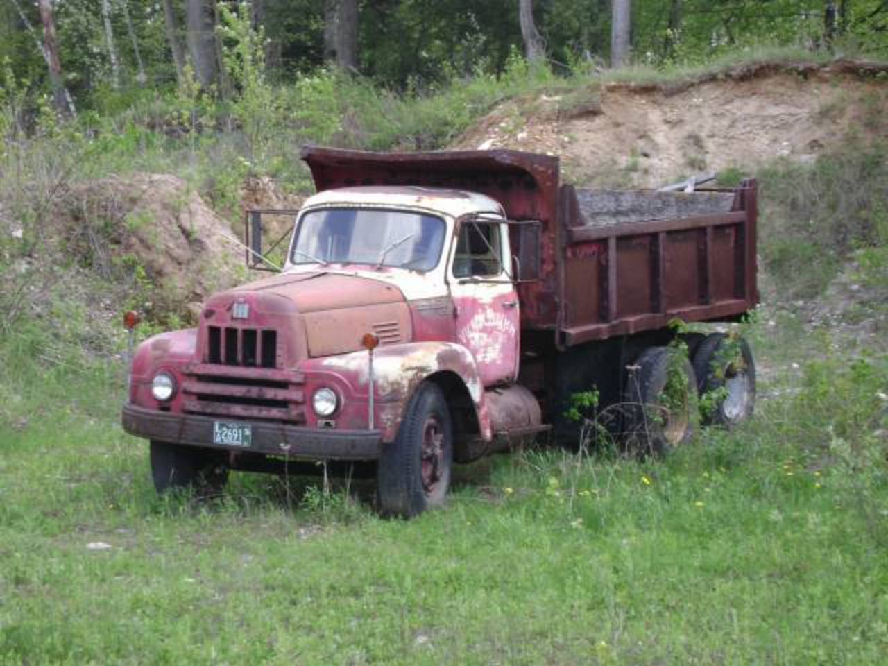 1954 International Harvester Dump Truck...... Photo Picture
