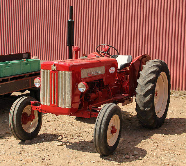 International Harvester tractor | Flickr - Photo Sharing!