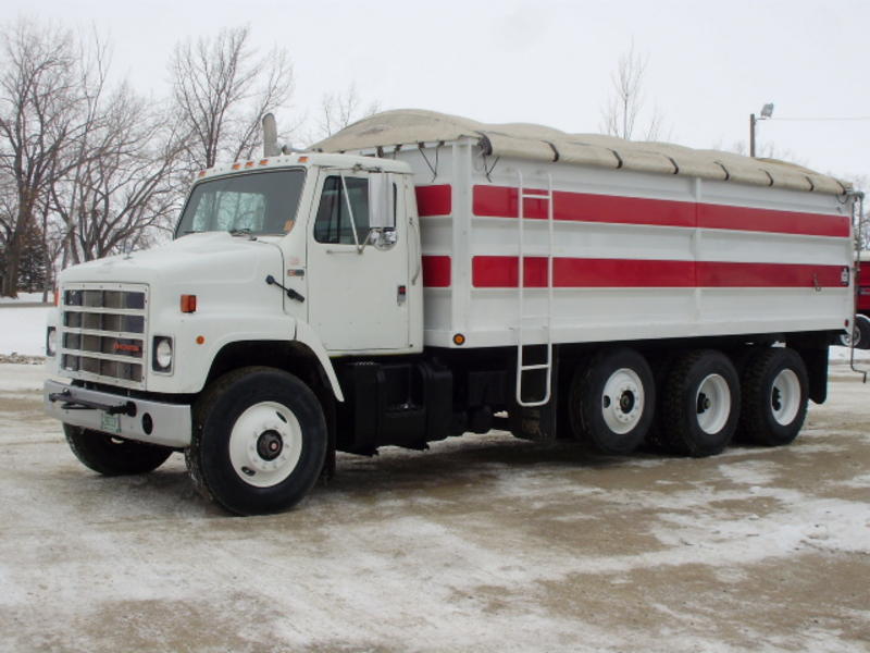 USED 1986 INTERNATIONAL S2300 GRAIN - SILAGE TRUCK FOR SALE ...