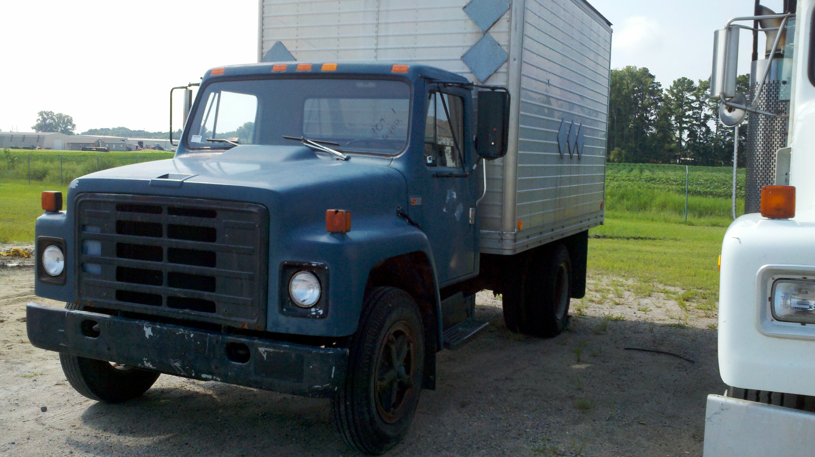1984 International S 1600 Box Truck