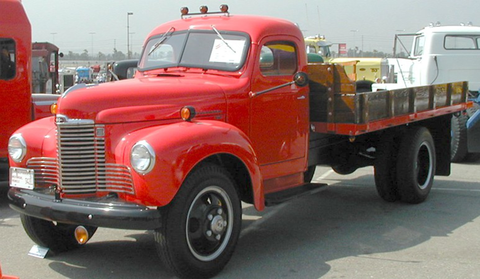 International KB-5 Truck - Tractor & Construction Plant Wiki - The ...