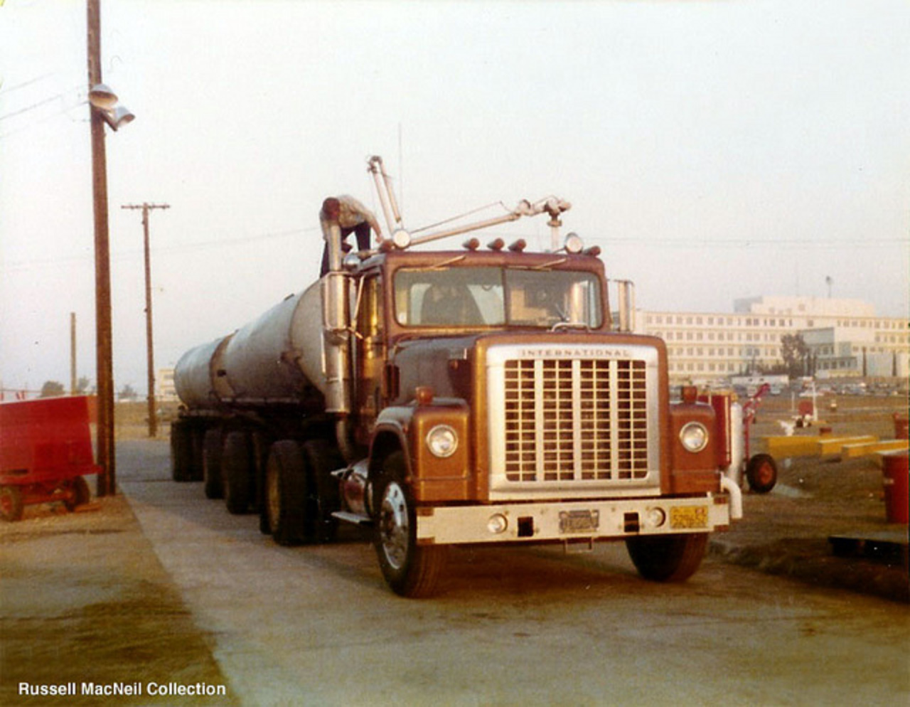 International 4200 fuel tanker | Flickr - Photo Sharing!