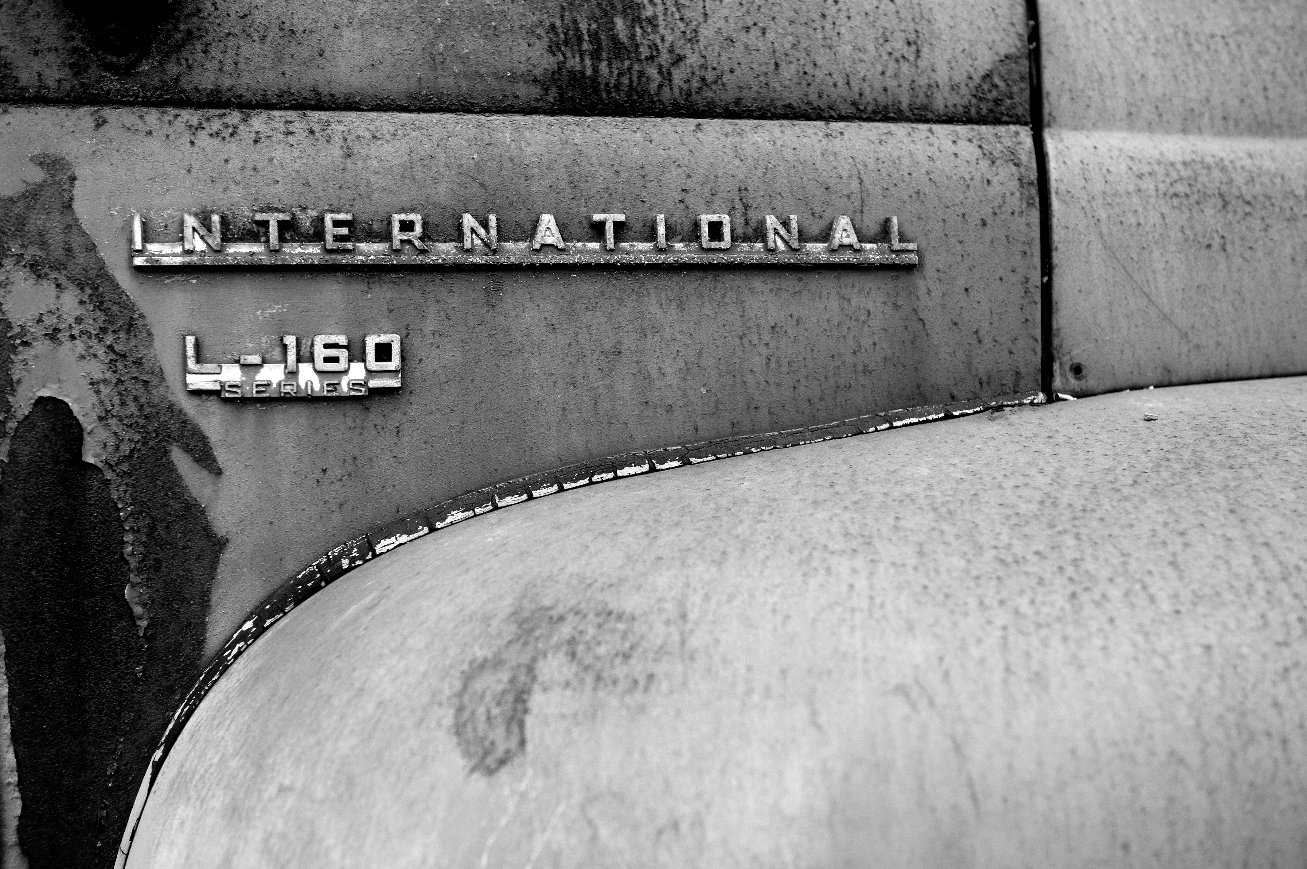 International L-160 profile | Flickr - Photo Sharing!