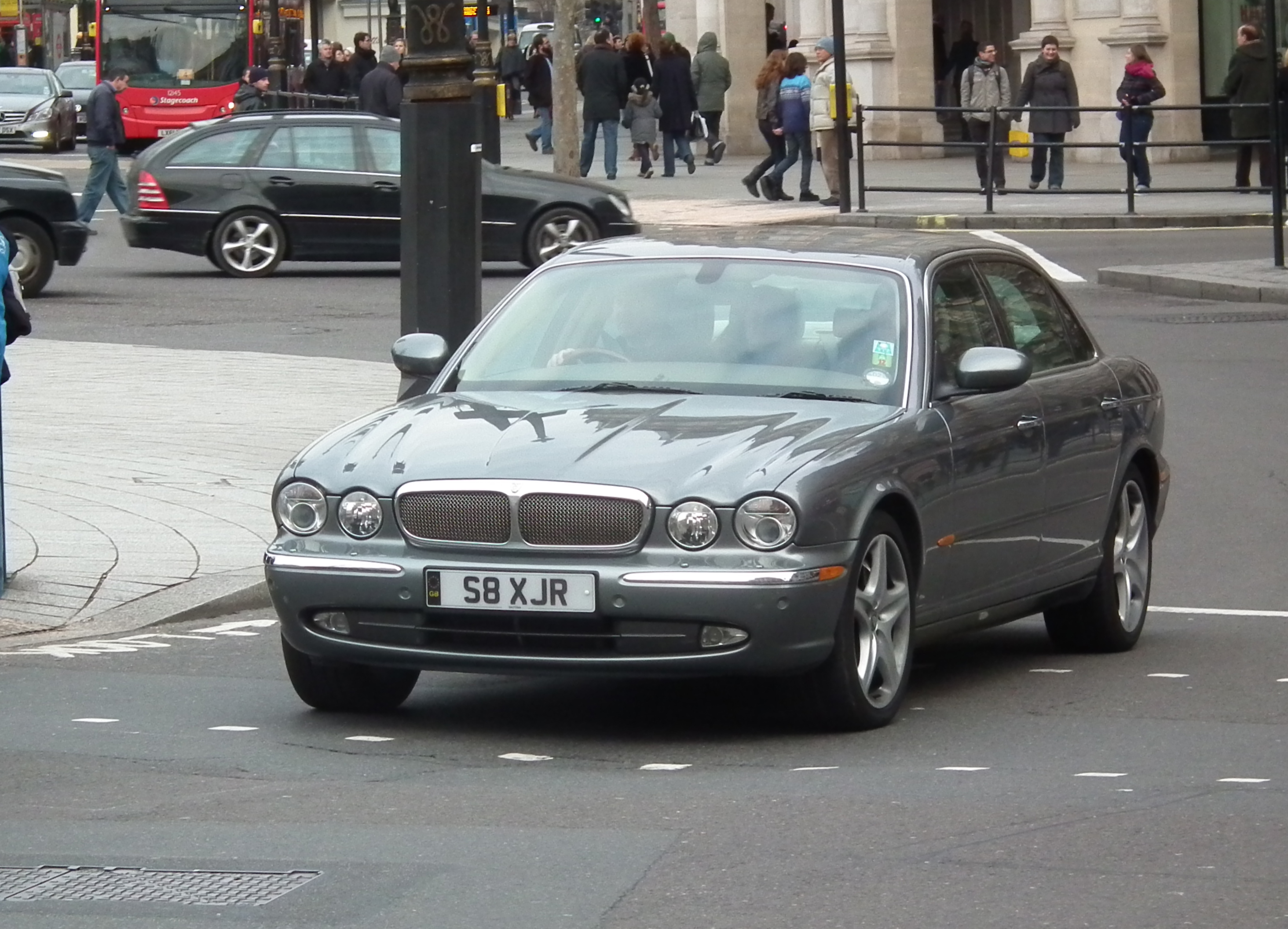 Jaguar XJ super v8