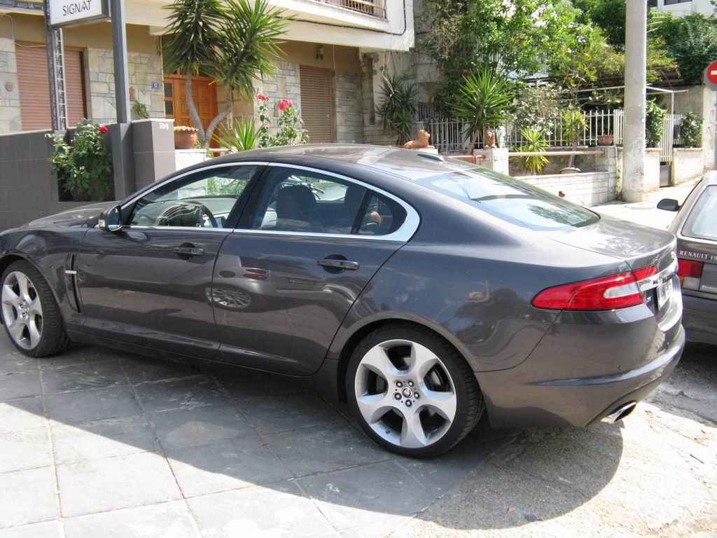 Jaguar XF sv8 2008