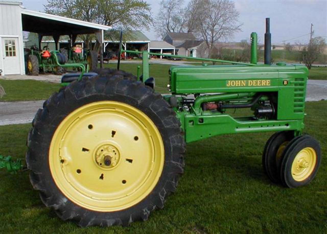 John Deere JD Model B tractor for sale