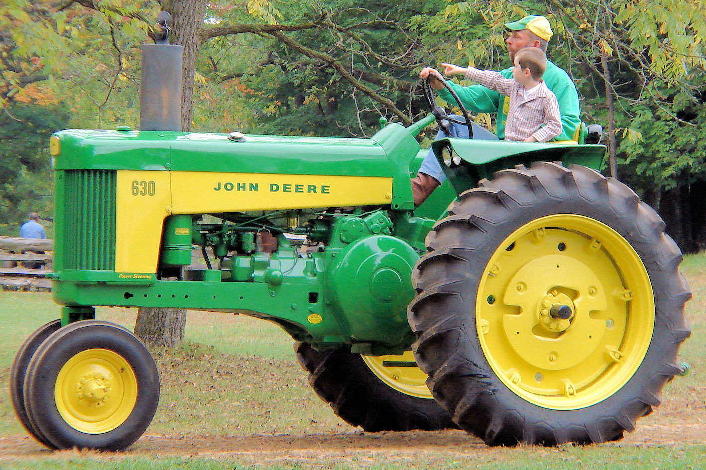 John Deere "630" Tractor | Flickr - Photo Sharing!