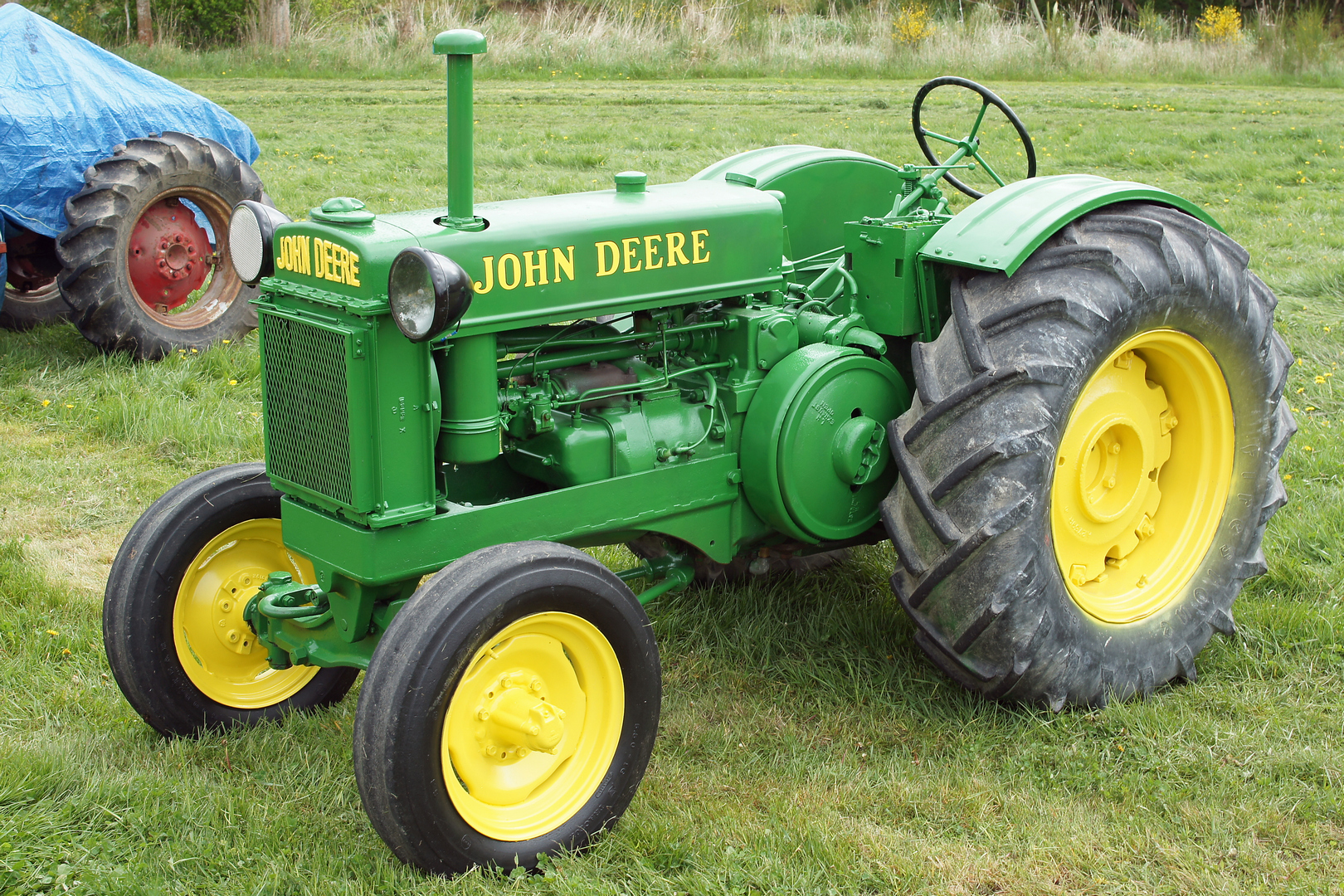 Old John Deere Tractor. | Flickr - Photo Sharing!