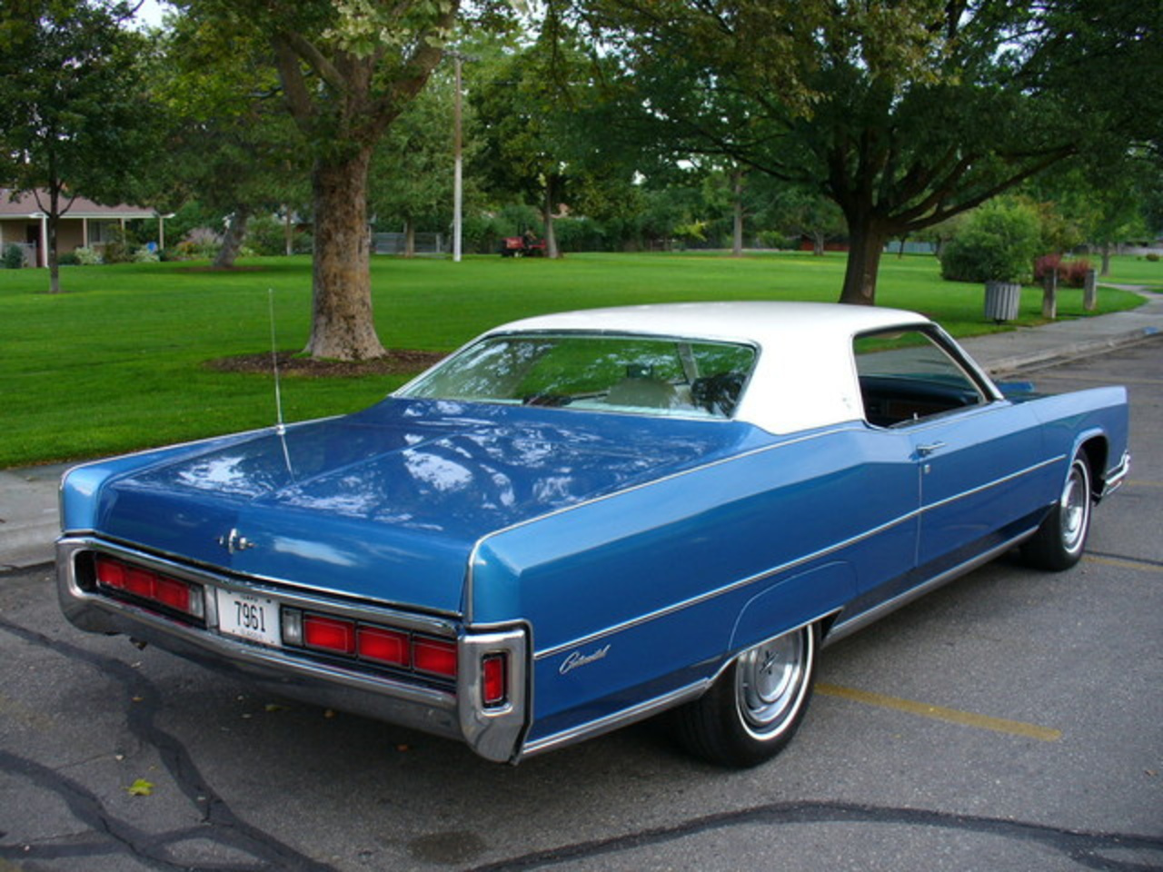 1972 Lincoln Continental Town car