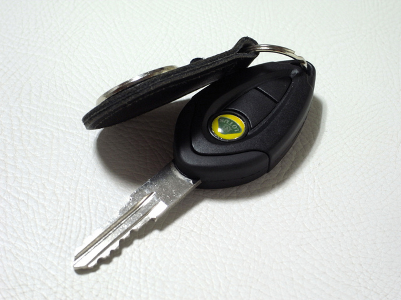 Lotus Elise S Ignition key | Flickr - Photo Sharing!