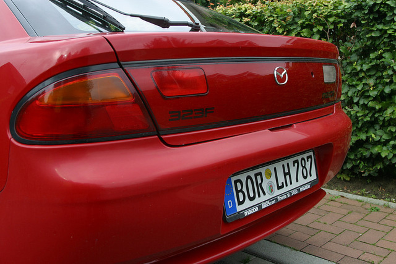 Mazda Lantis (323F Bg) | Flickr - Photo Sharing!