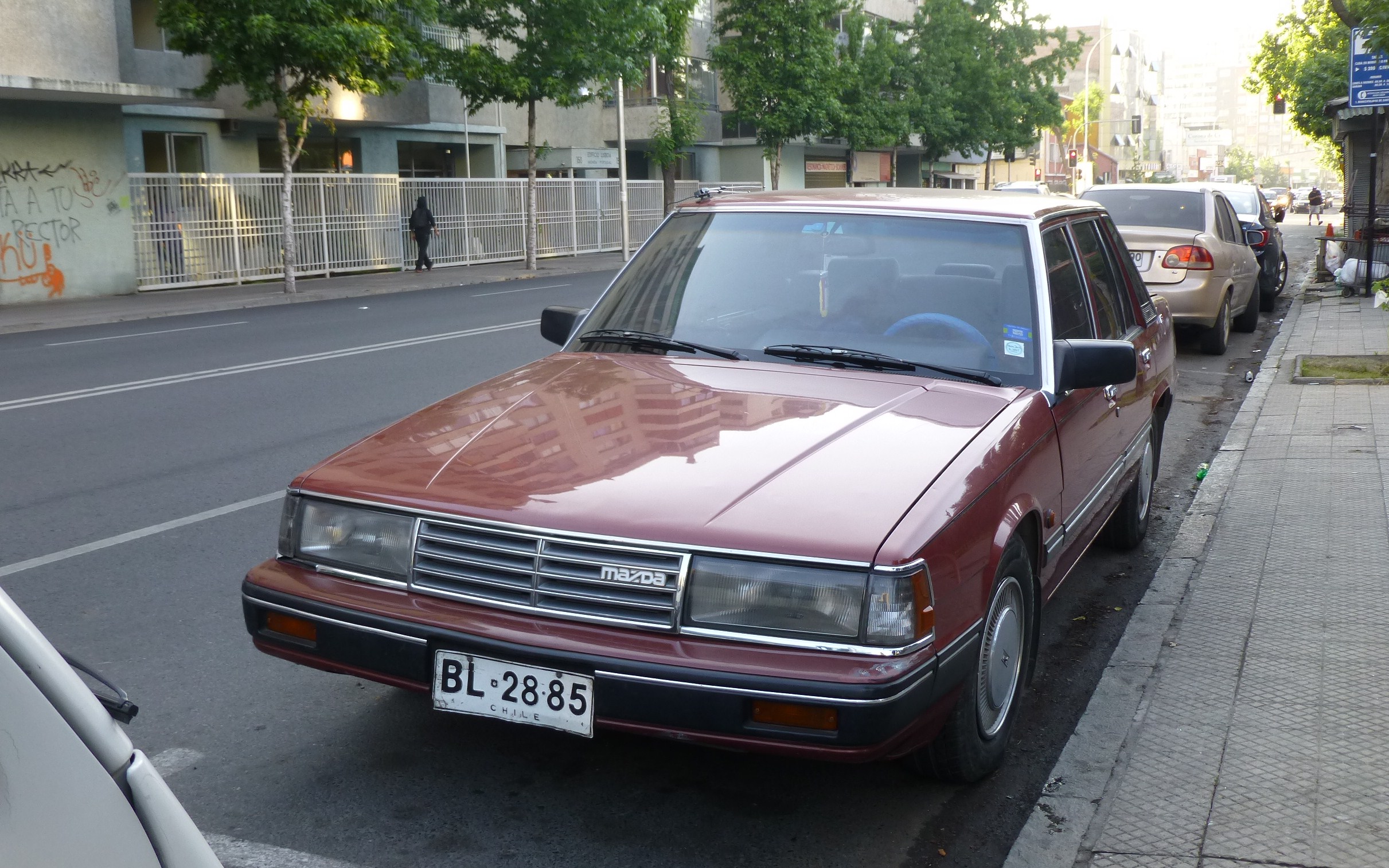 Mazda 929 Limited (Luce) - Santiago, Chile | Flickr - Photo Sharing!