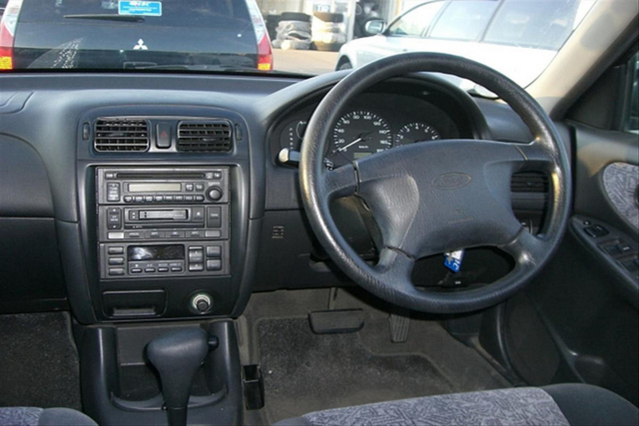 1999 Ford Ixion Mazda Premacy version | Flickr - Photo Sharing!