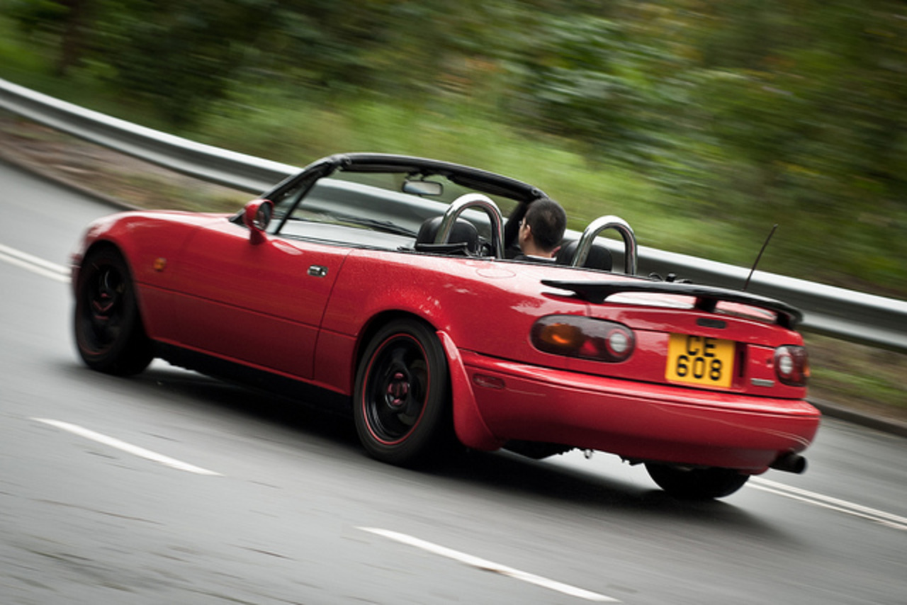 Mazda Miata / MX5 / Eunos in interesting places - a gallery on Flickr