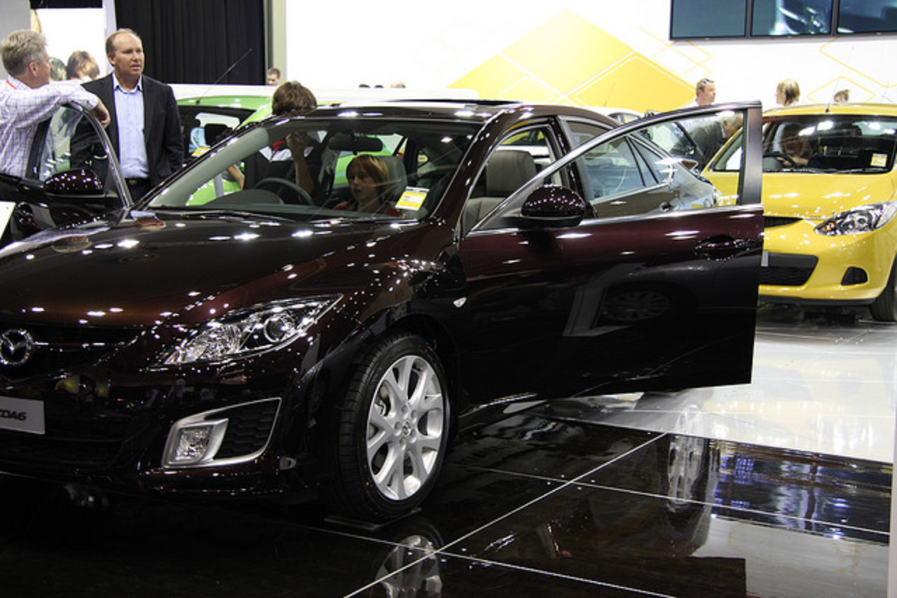 Mazda 6 Hatchback w/spoiler | Flickr - Photo Sharing!