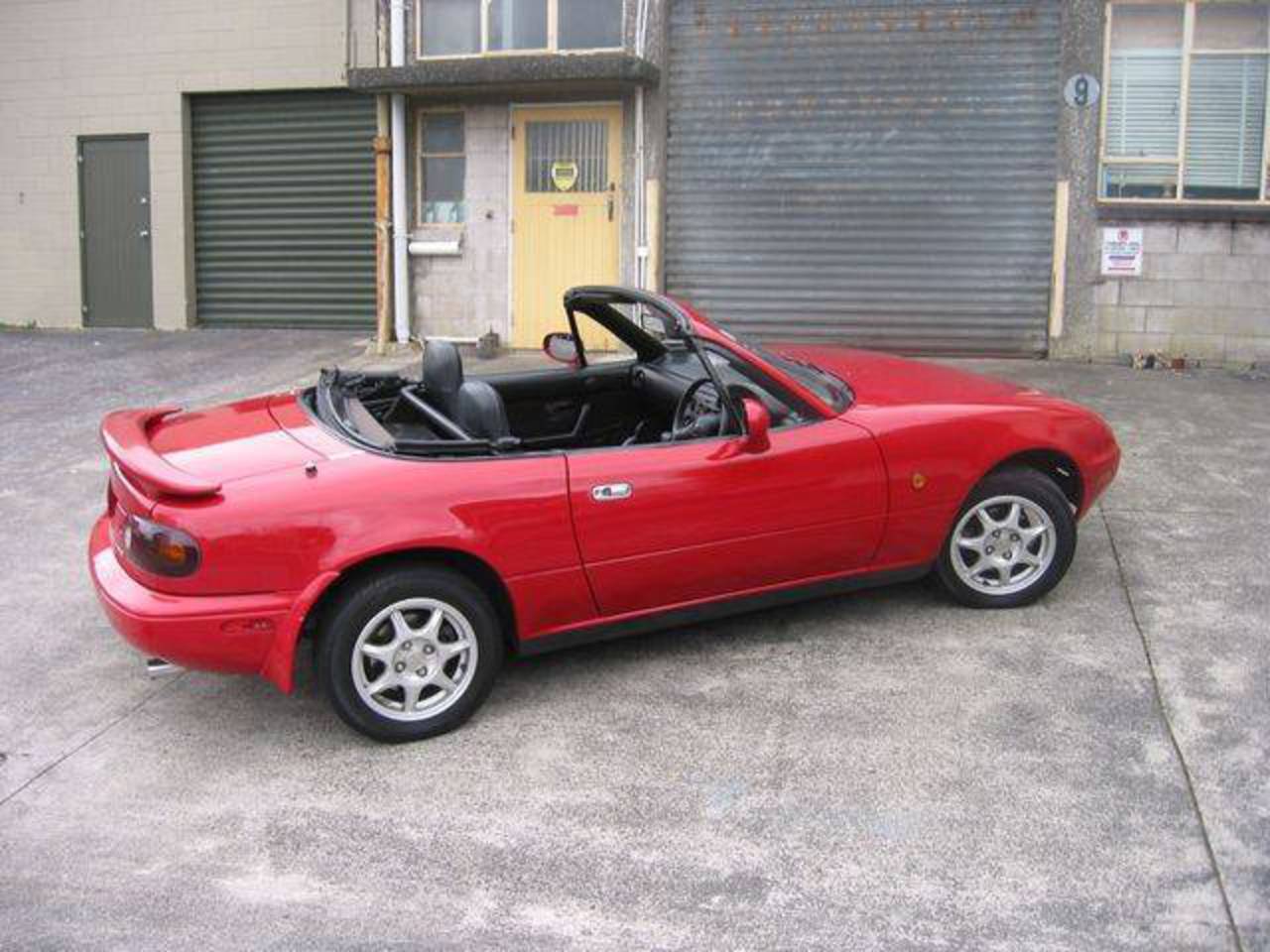 Mazda Eunos Red | Mitula Cars