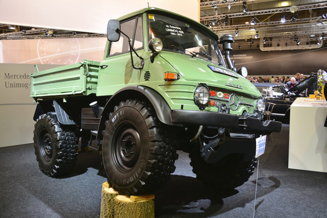 Mercedes Benz Unimog 2150