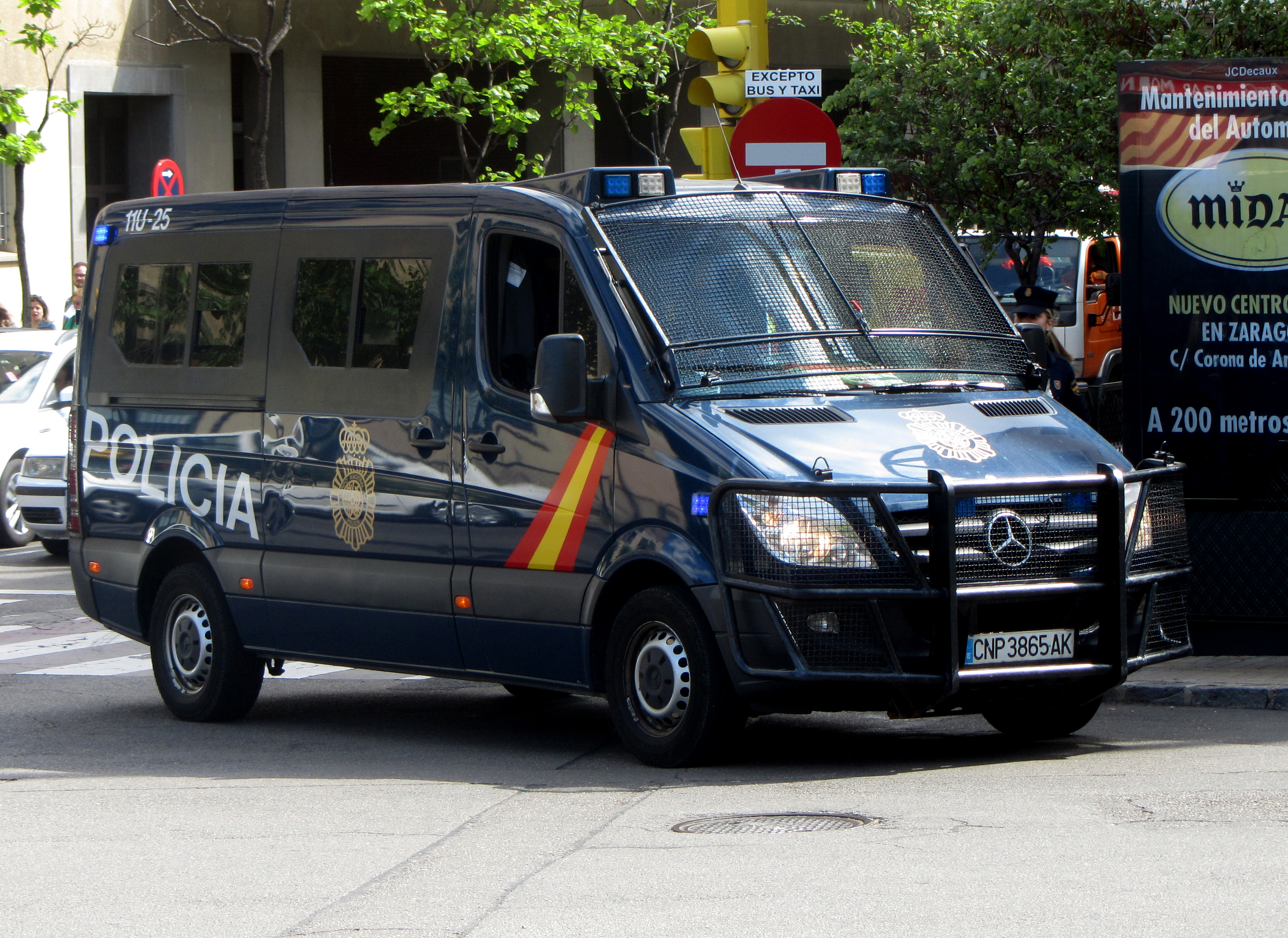 Cuerpo Nacional De PolicÃ­a, U.I.P. Mercedes-Benz Sprinter | Flickr ...