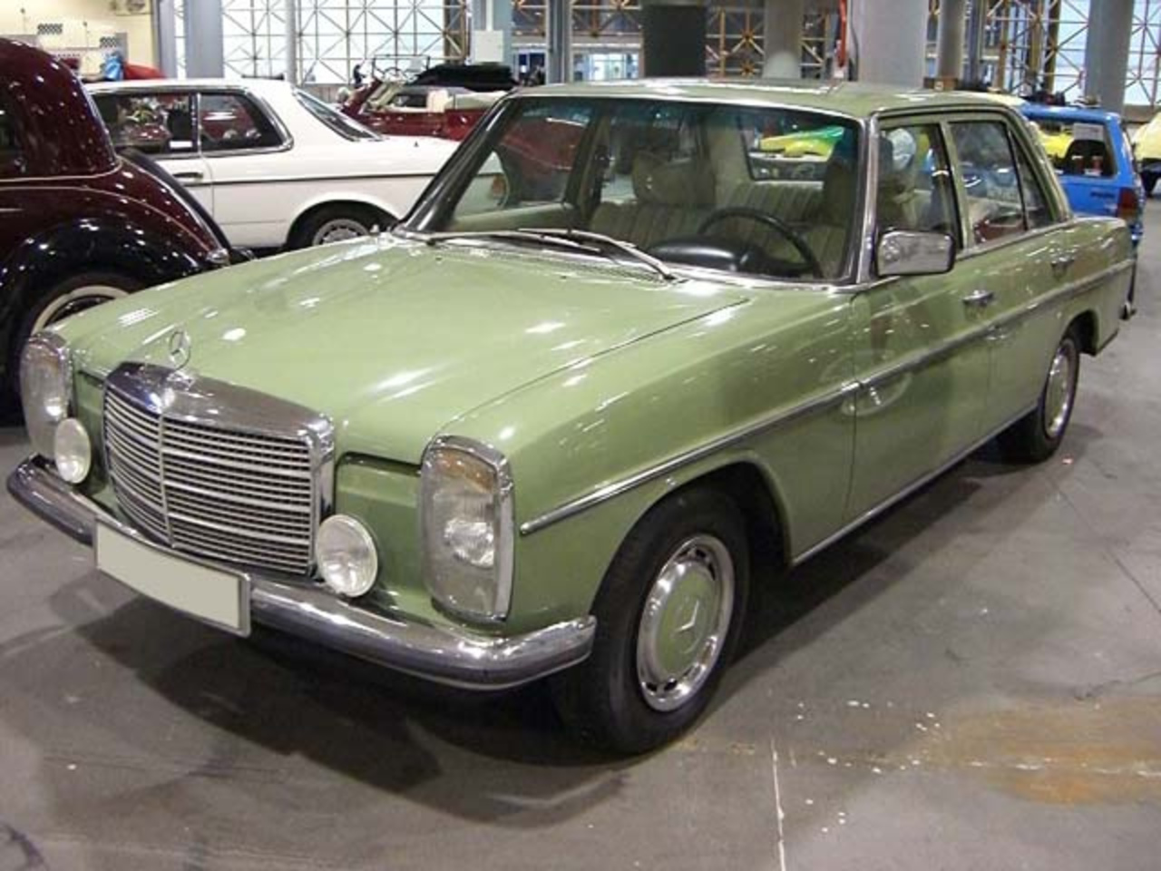 Mercedes Benz 240d РјРѕС‚РѕС†РёРєР»