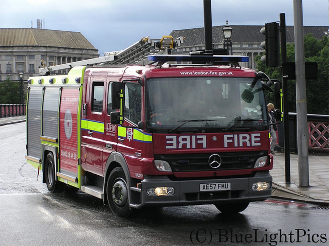 London Fire Brigade - Forrest Hill Mercedes-Benz Atego Pump Ladder ...
