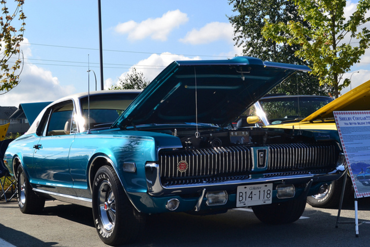 Mercury cougar XR 7