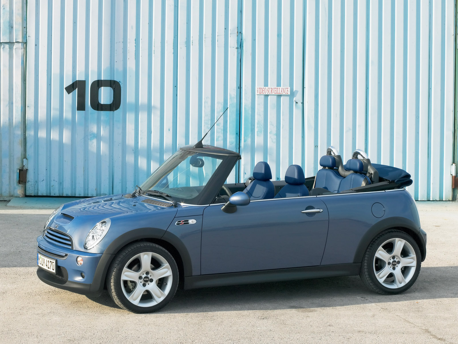Mini Cooper S Convertible Photo Gallery: Photo #06 out of 10 ...