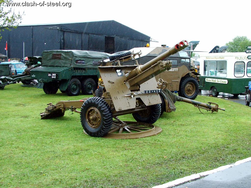 British 25 pounder Gun and Morris C8 Quad Tractor - Gallery images ...