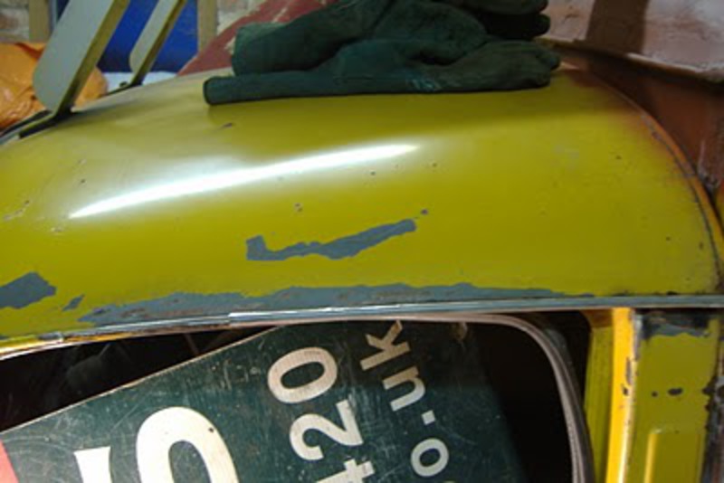 MTR-Restorations.: Late Morris Minor Cab gutter repairs.