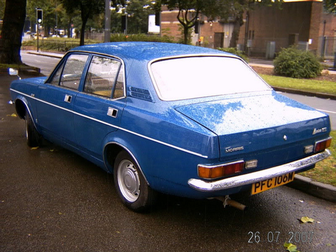 MAY 1974 MORRIS MARINA 1300 SUPER DE LUXE 1275cc PFC106M | Flickr ...