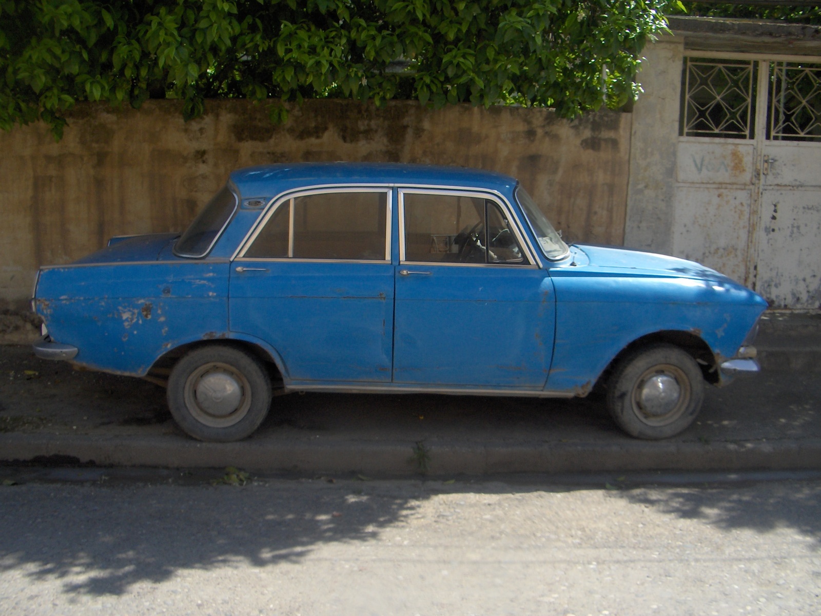 1955 Moskvitch 400/420 - Pictures - 1955 Moskvitch 400/420 picture ...