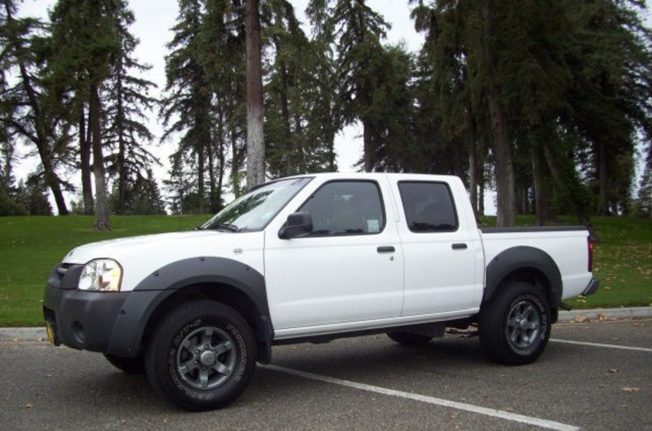Nissan Frontier Crew Cab (9) | Flickr - Photo Sharing!