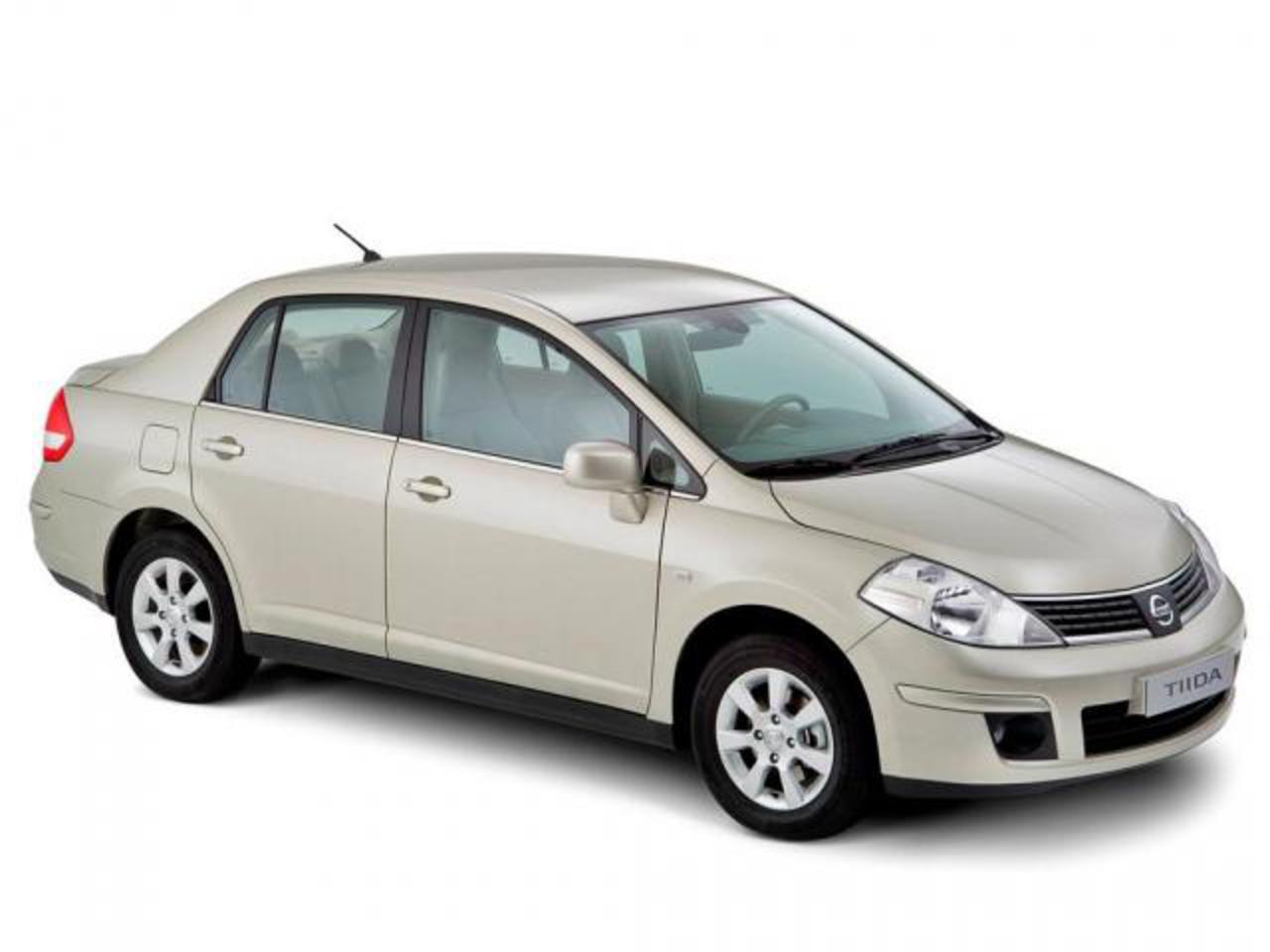 2006-2013 Nissan Tiida Sedan Reviews Australia nissan.