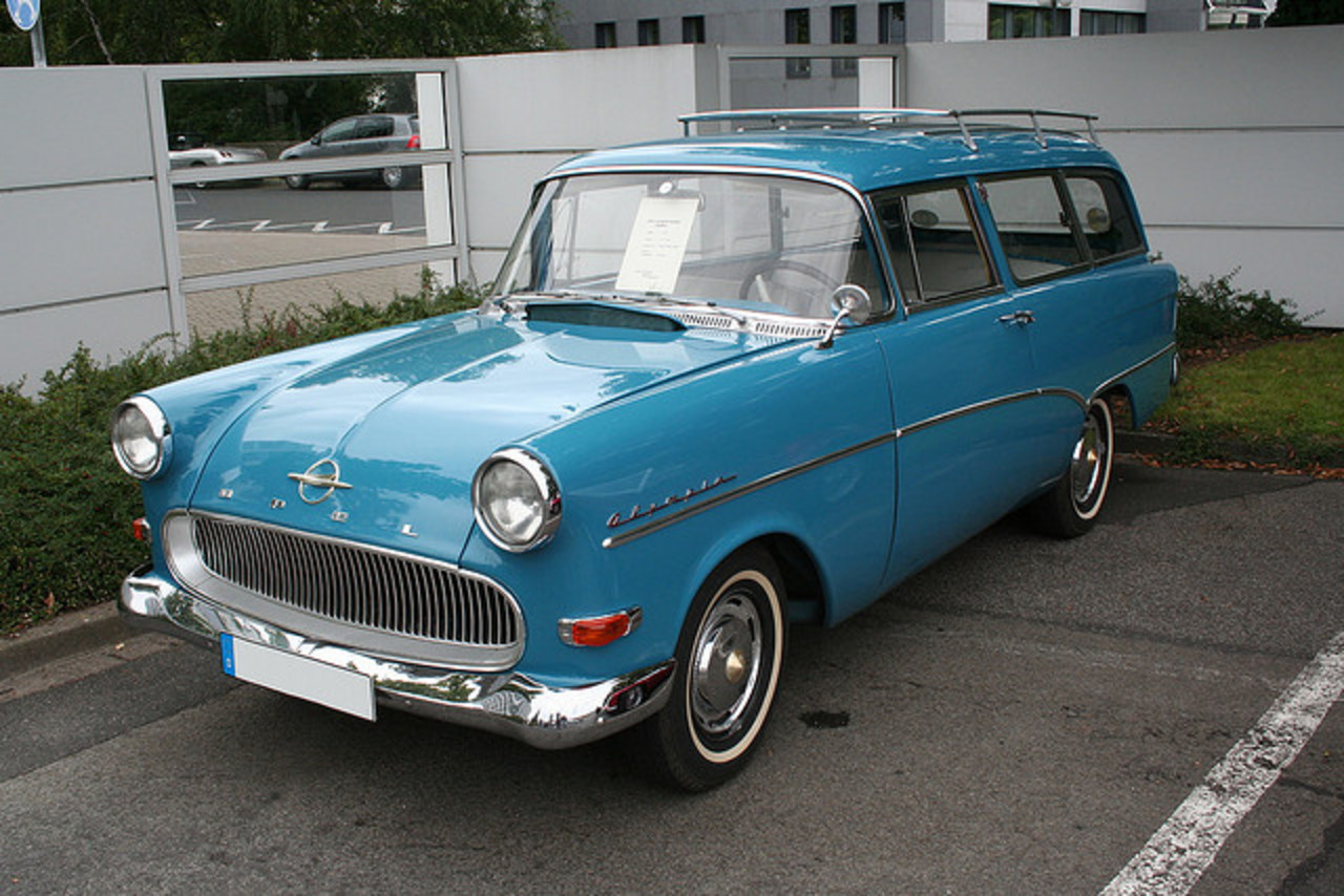 Opel Rekord Olympia Caravan (1959) | Flickr - Photo Sharing!